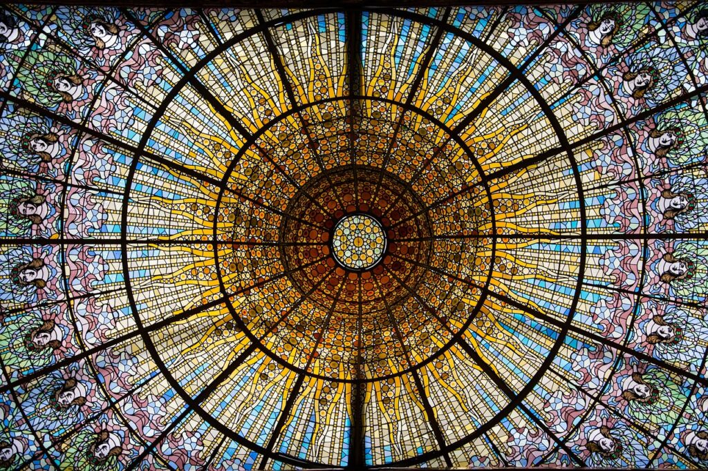 barcelona, stained glass window, stained glass-489339.jpg
